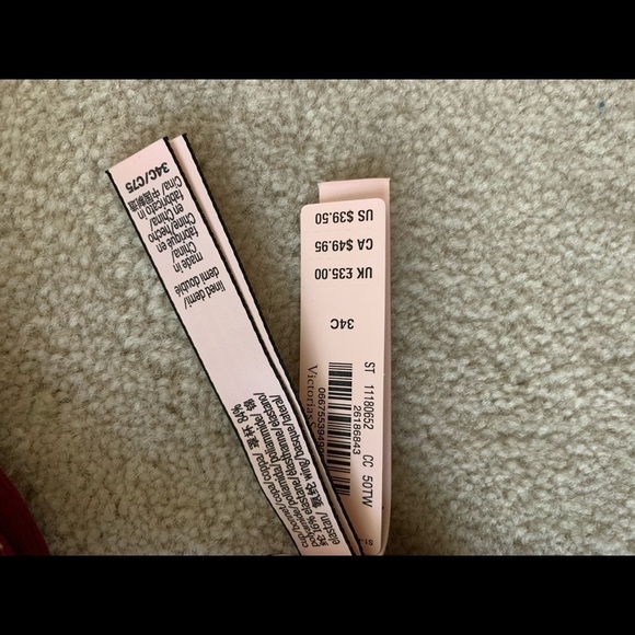 Nwt  VS - Convertible  Sexy Tee Lightly lined Demi bra, size 34C - Picture 8 of 9